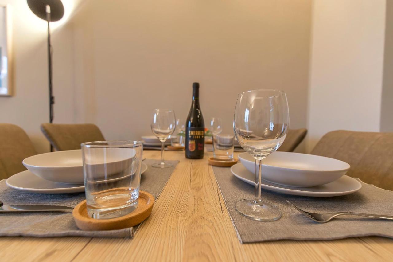 Modern & Bright 2 Bedroom Flat 50M From M4 Stop Μιλάνο Εξωτερικό φωτογραφία