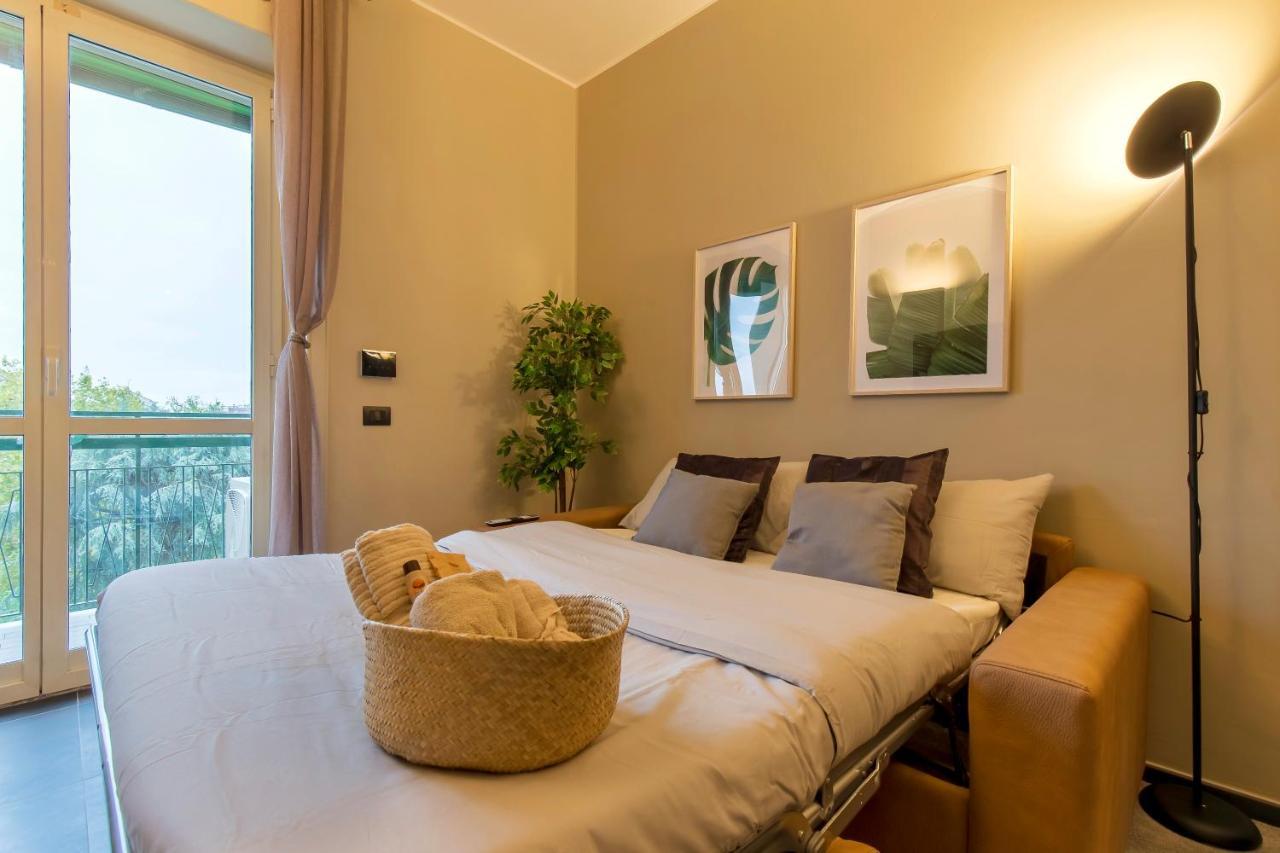 Modern & Bright 2 Bedroom Flat 50M From M4 Stop Μιλάνο Εξωτερικό φωτογραφία